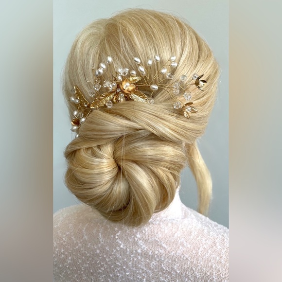 BRIDAL - BEGONIA Golden Flower Comb Hair Piece - Picture 3 of 5